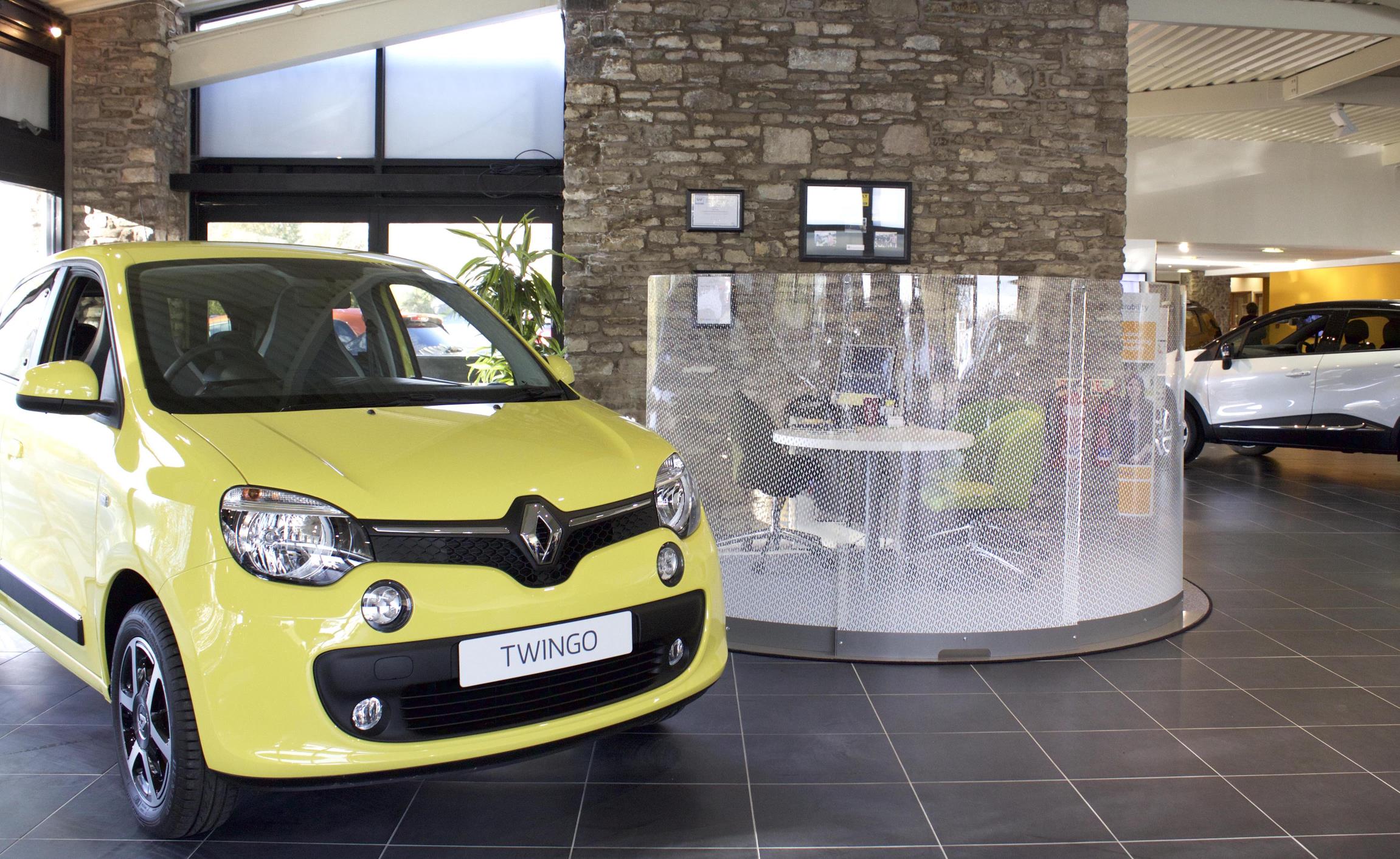 SMMT reveals 11th month of sales decline as diesel market hit hard