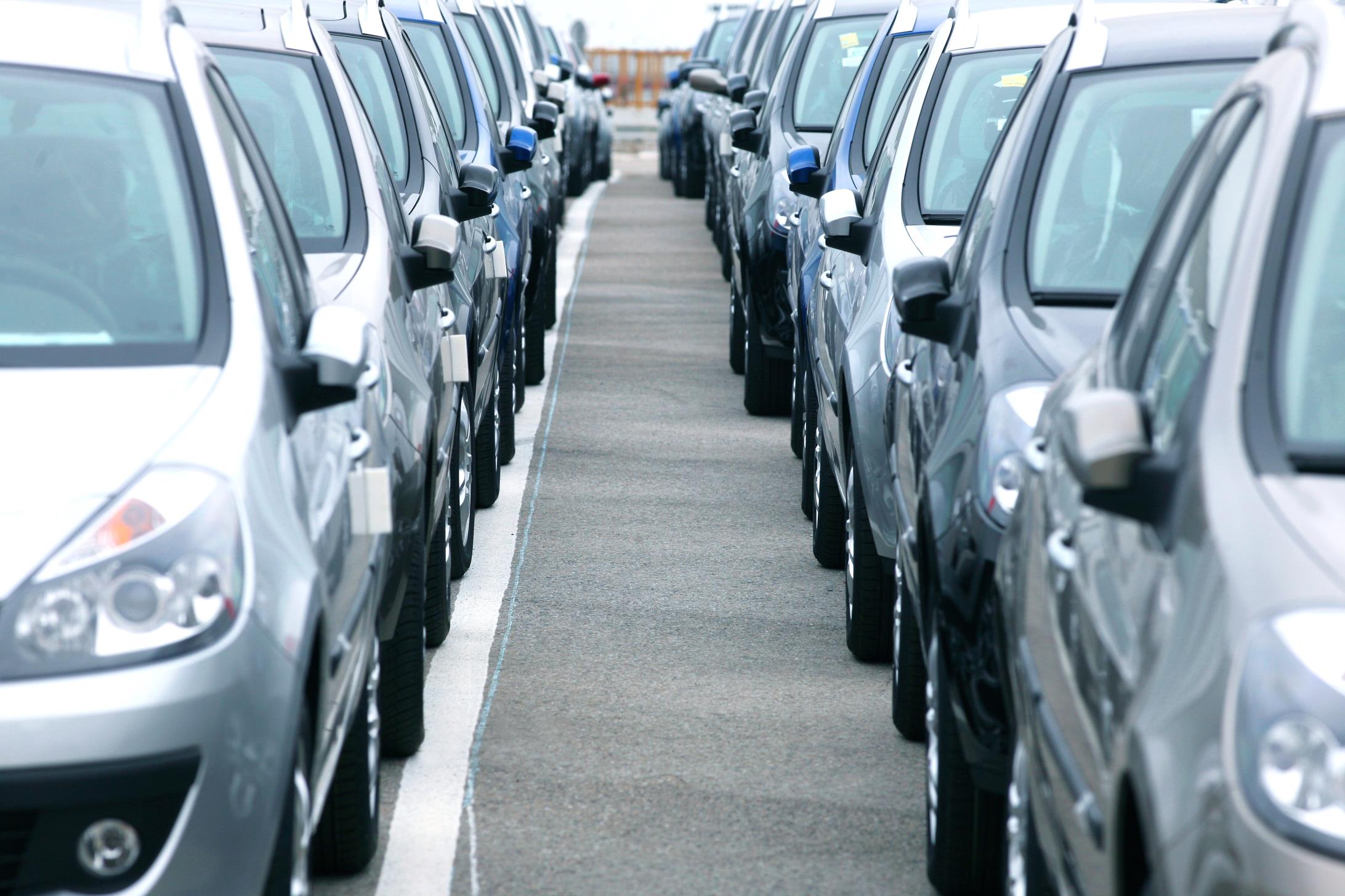 UK car market falls again in April as AFV registrations grow