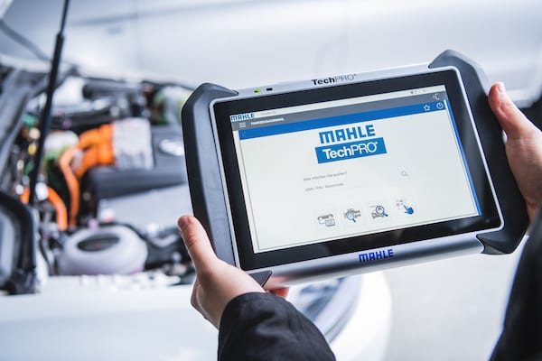 Full access to Fiat Chrysler Automobiles (FCA)-OBD interface