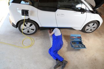 Lack of EV qualified technicians across the UK
