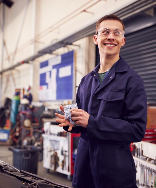Workshops lack information on hiring apprentices
