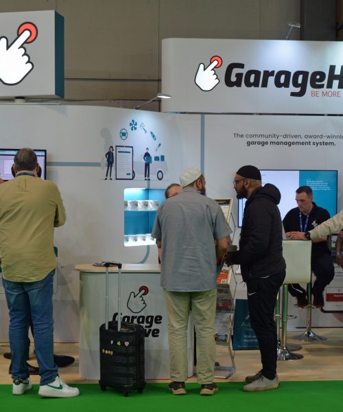Garage Hive to highlight AI tools, service plans and training
